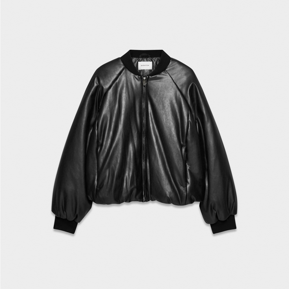 *BRAND NEW* Aritzia Puffy Bomber Jacket